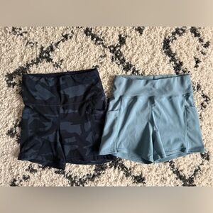 Yogalicious Lux Women's Camo Print Shorts Size S, blue one S/M